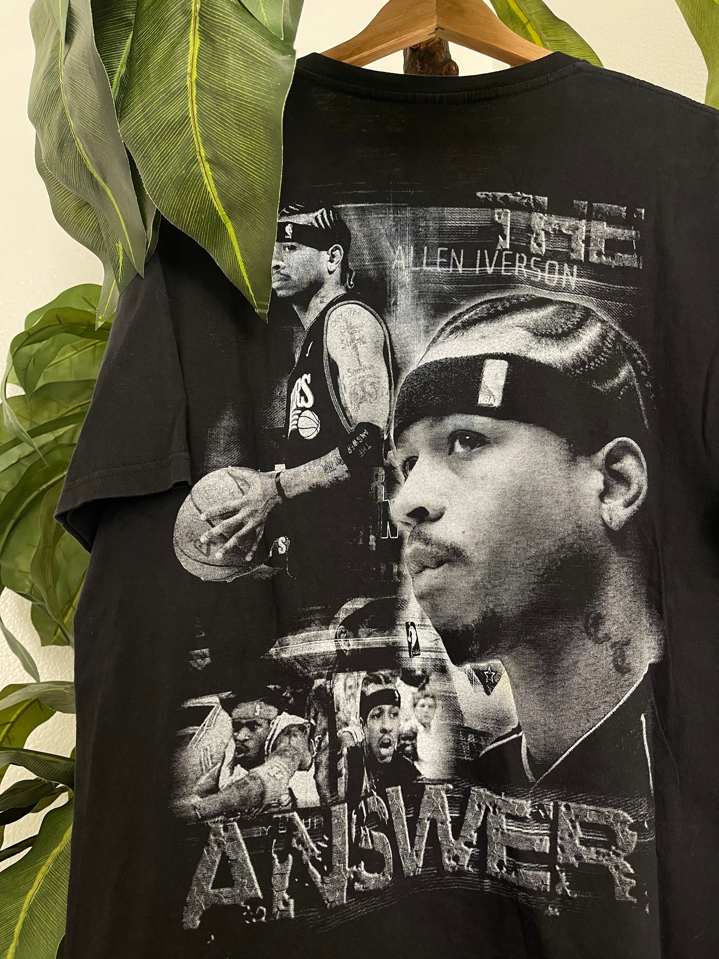 Vintage Allen Iverson “The Answer” Bootleg Tee